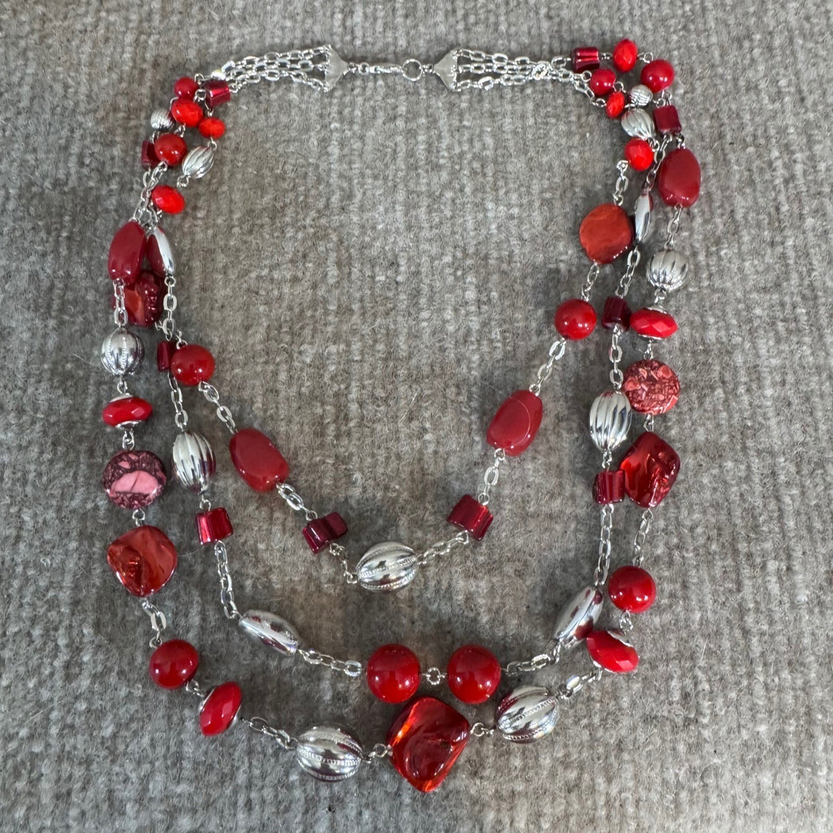 Red Multi Strand Necklace Women OS Silver Tone Acrylic Beaded Statement