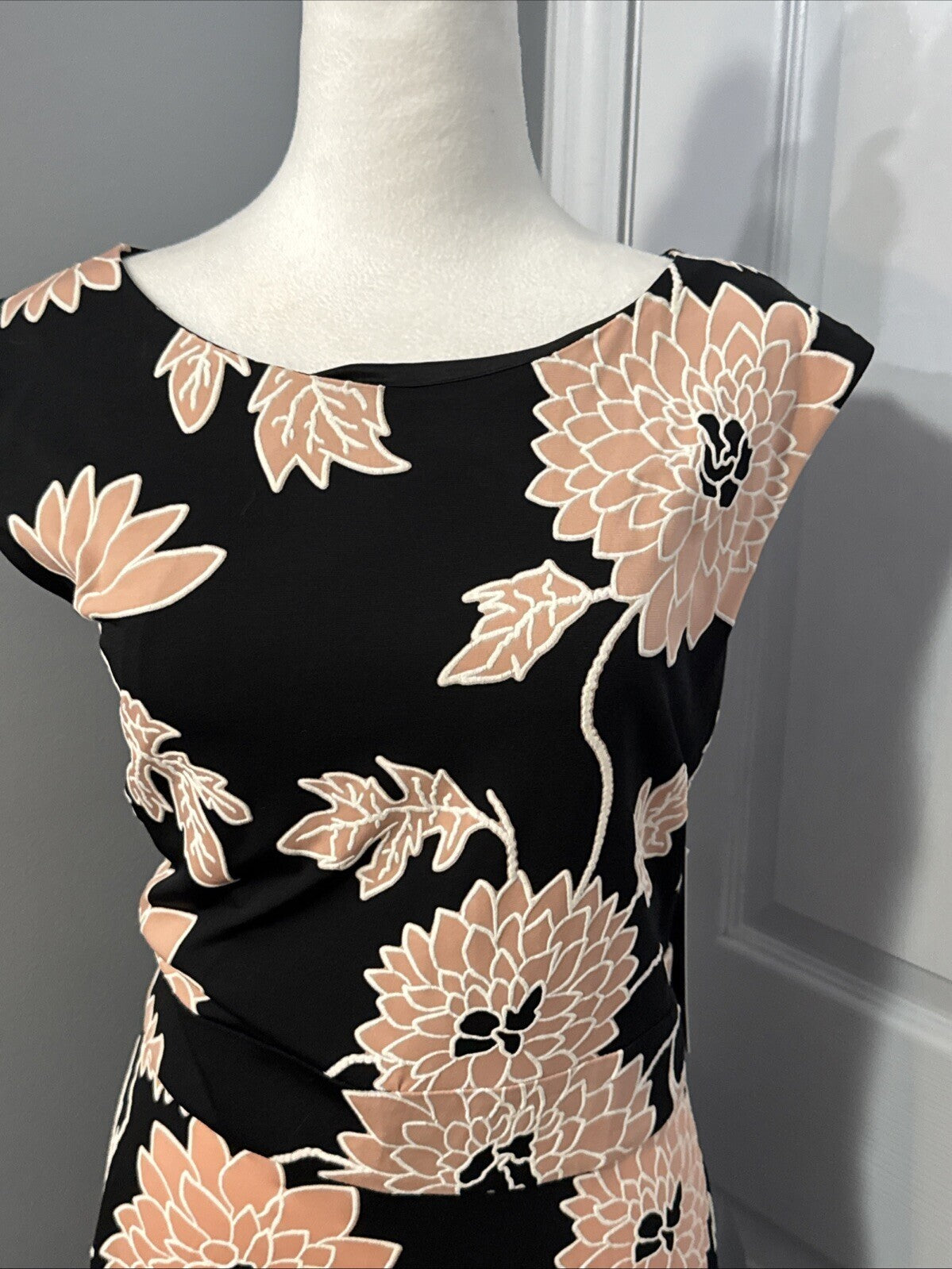 NWT New York Clothing Company Dress Sz 16 Women Sleeveless Black Pink Floral