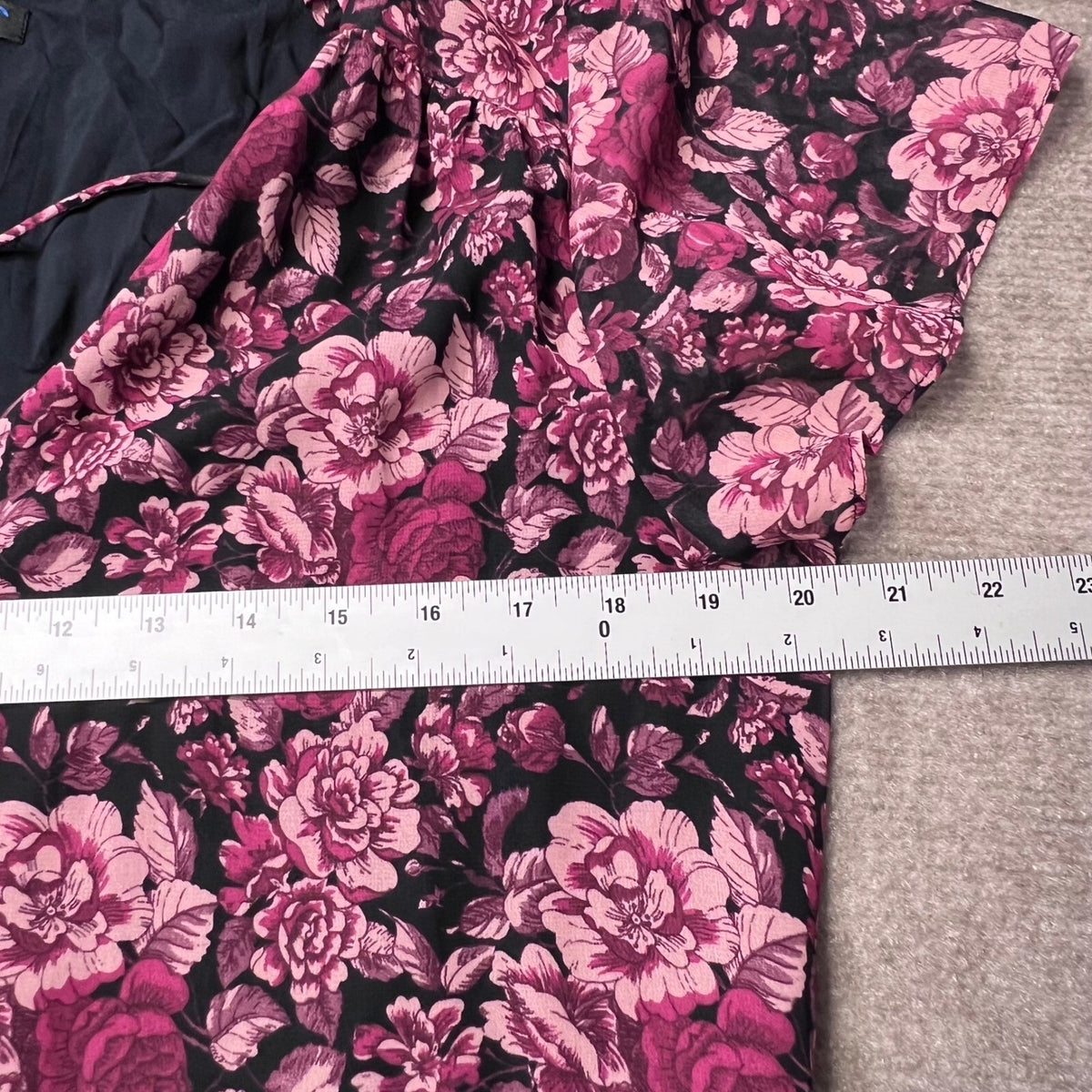 PAIGE Floral Print Midi Dress Purple Pink Black Short Sleeve Womens Size L