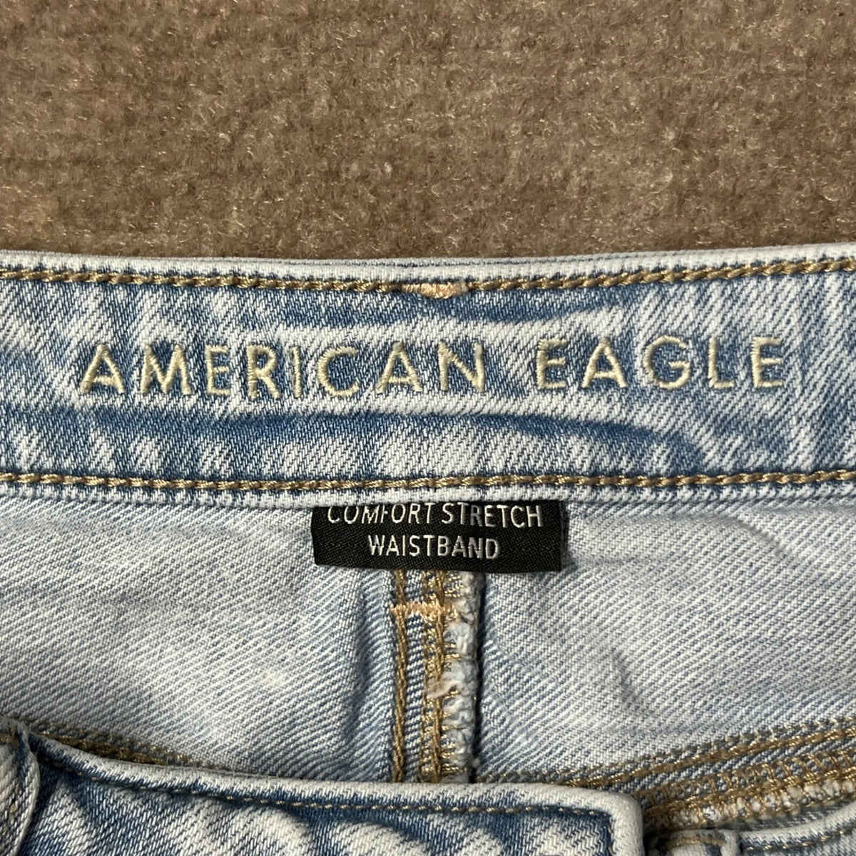 American Eagle Outfitters Denim Ripped Button Fly Shorts Light Wash Size 0