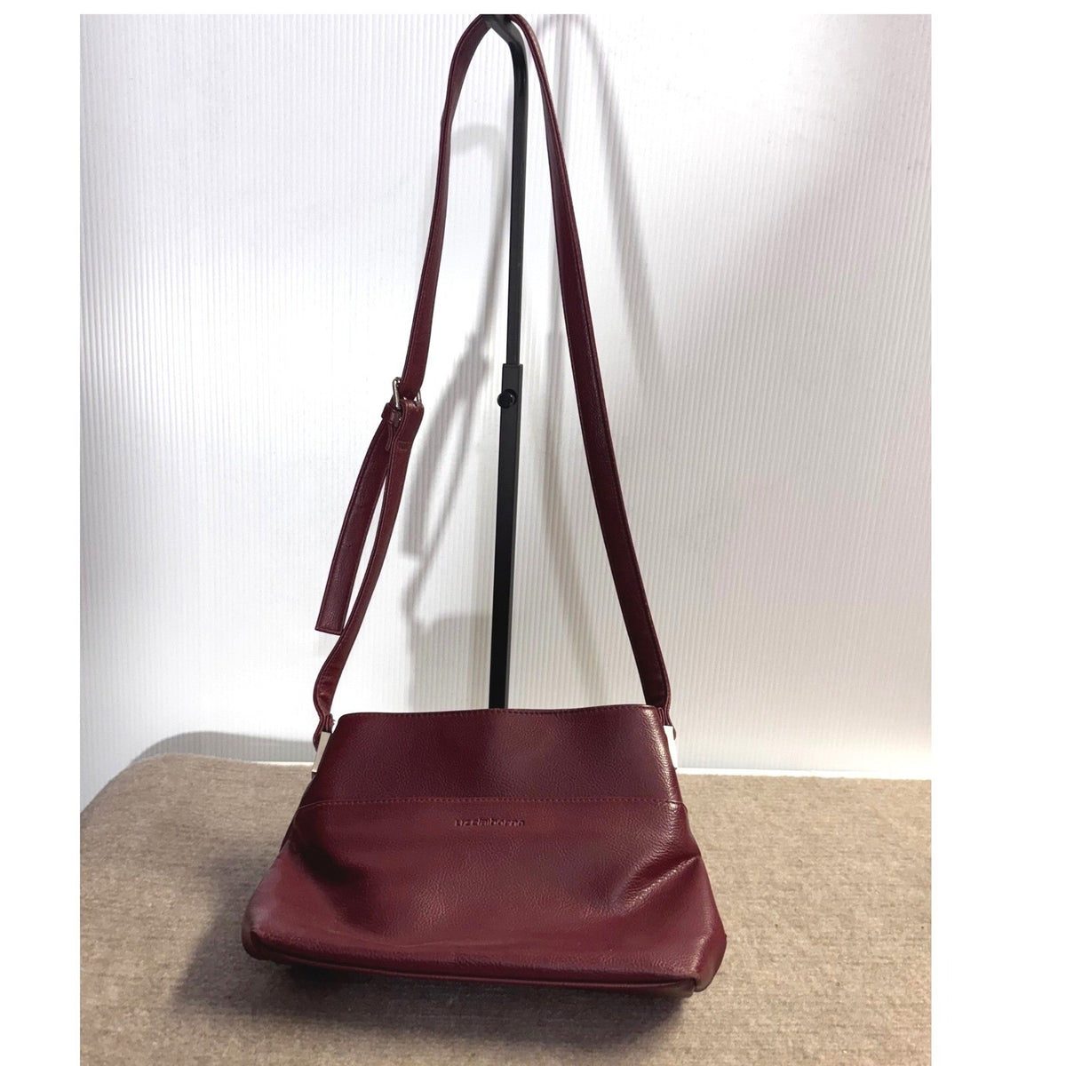 Liz Claiborne Crossbody Bag Women Burgundy Red Faux Leather Purse Minimalist