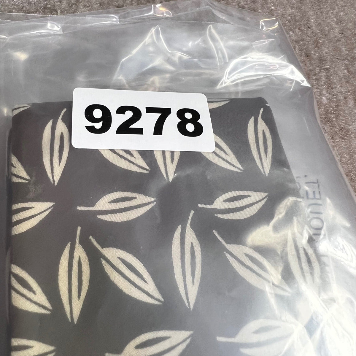 Hugo Boss Necktie Mens Brown White Leaf Print Silk Made In Italy Classic